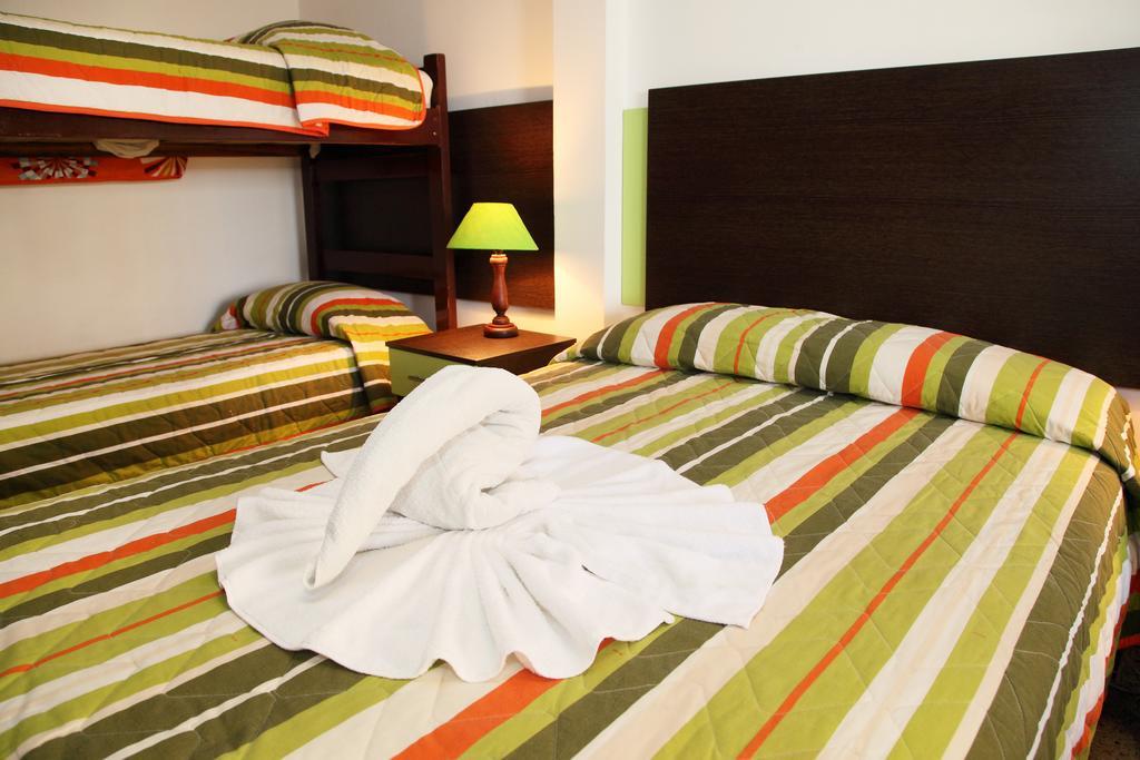 Hotel Puerto Ballesta Tonsupa Kültér fotó