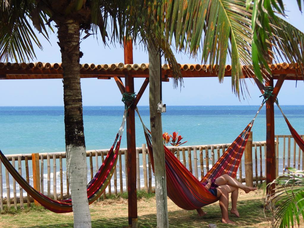 Hotel Puerto Ballesta Tonsupa Kültér fotó